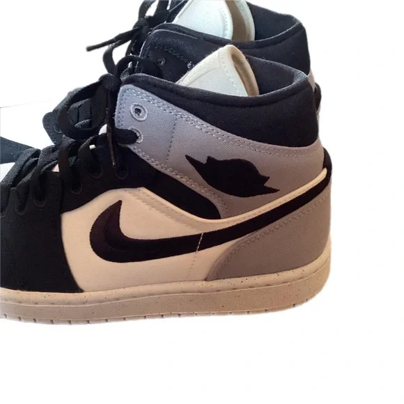 Air Jordan 1 Mid - Steel Grey/Black/White - Women’s Size 9.5 Air Jordan 1 Mid - Steel Grey/Black/White - Women main image 3